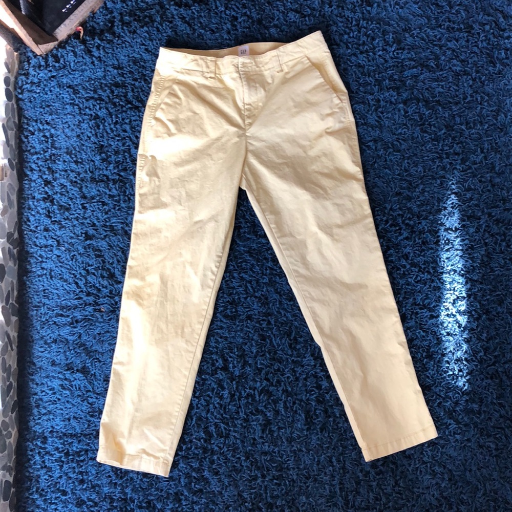 Gap girlfriend khaki chino